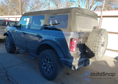 2023 Ford Bronco Badlands z USA, uszkodzony, nr VIN 1FMEE5DP0PLB54661